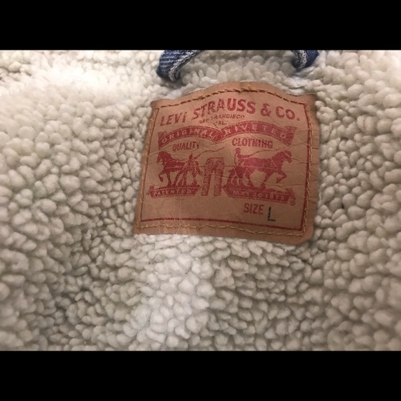 Levi’s Sherpa lined trucker jacket - Picture 2 of 2